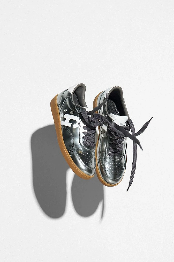 Sneakers Dames Handbal Vintage Stanley Zilver Spiegel