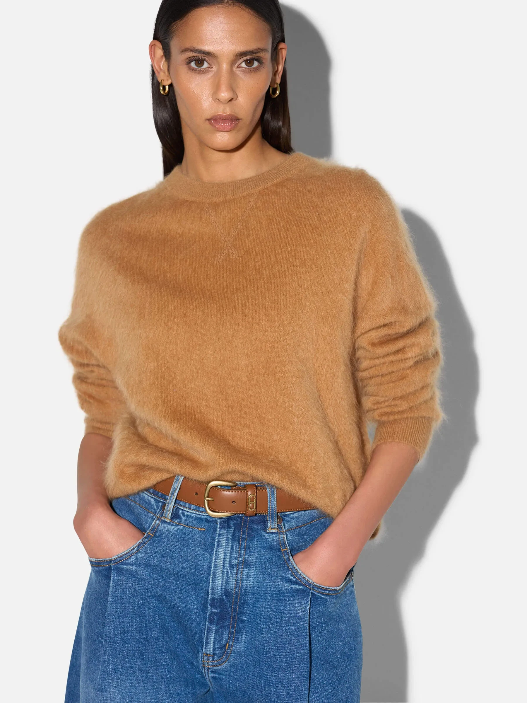 Brushed Cashmere Dames Trui Ronde Hals Lewis Camel