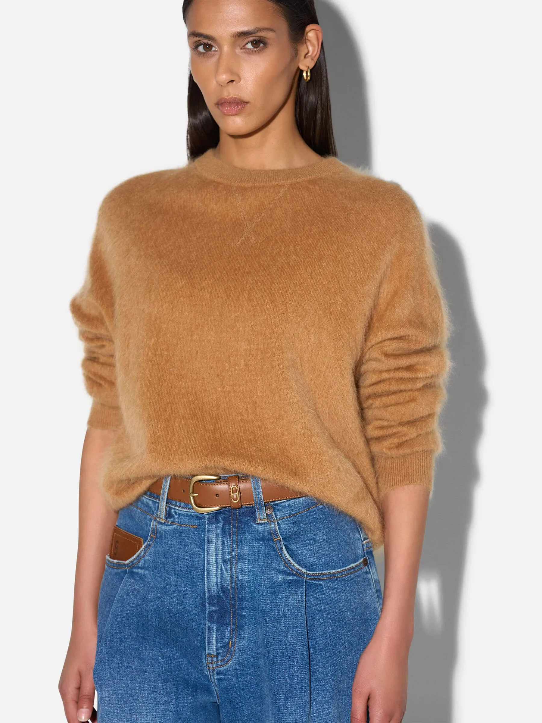 Brushed Cashmere Dames Trui Ronde Hals Lewis Camel