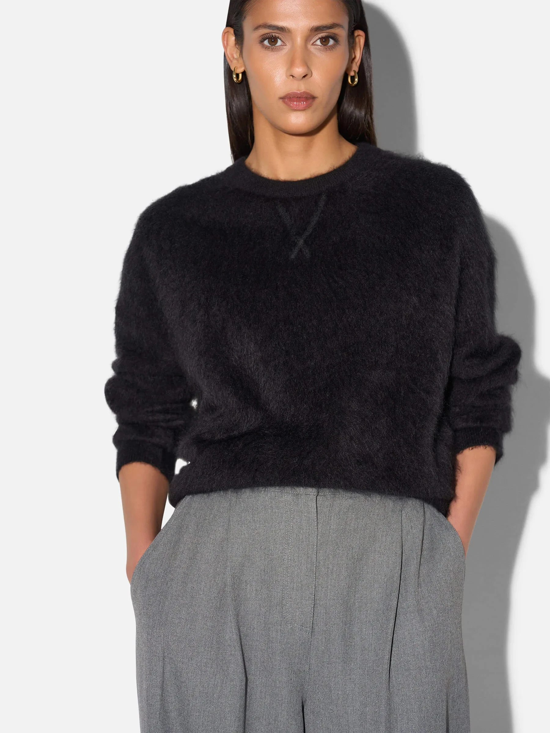 Brushed Cashmere Dames Trui Ronde Hals Lewis Zwart