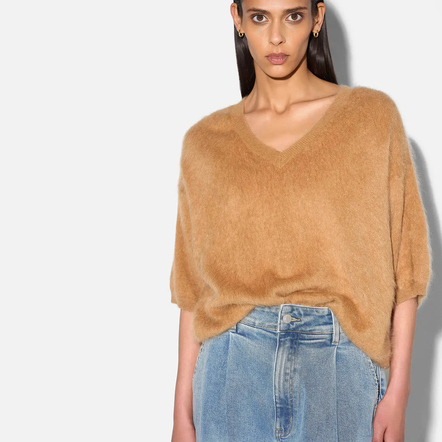 Brushed Cashmere Dames Trui V Hals Romeo Camel