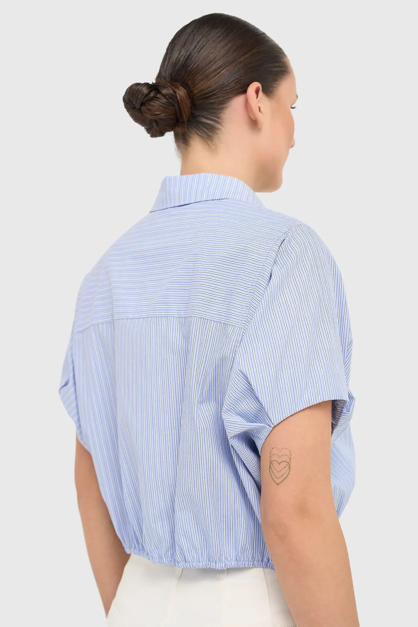 Katoenen Dames Blouse Korte Mouw Gestreept Cross Blauw
