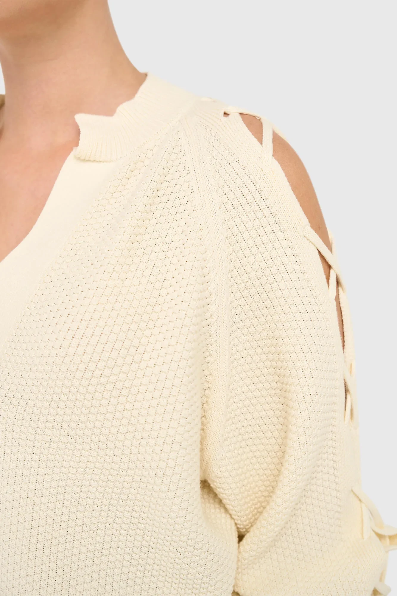 Katoenen Dames Trui Veters Mouwen Open Schouders Grove Off White