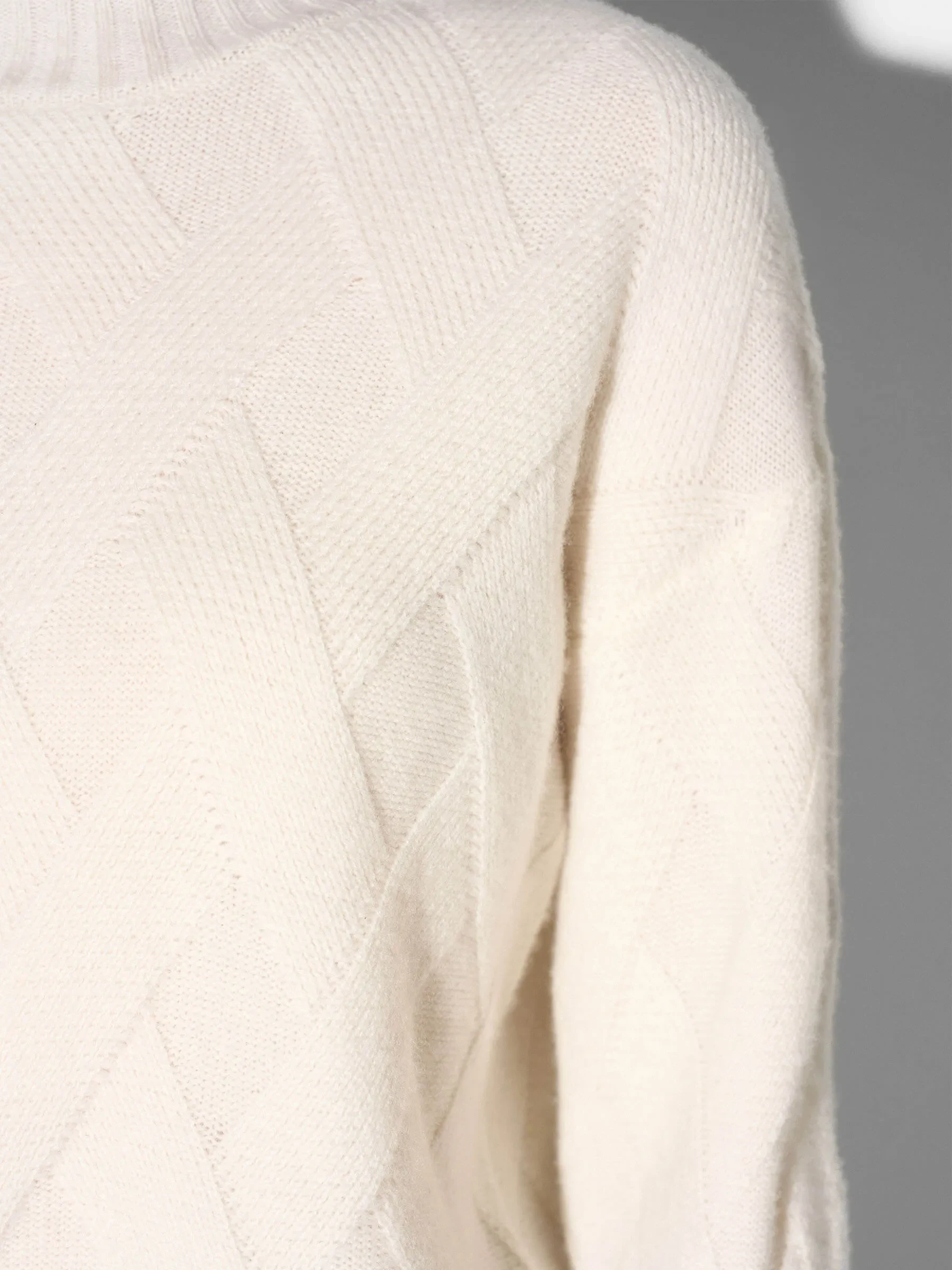Off White Cashmere Dames Trui Taron