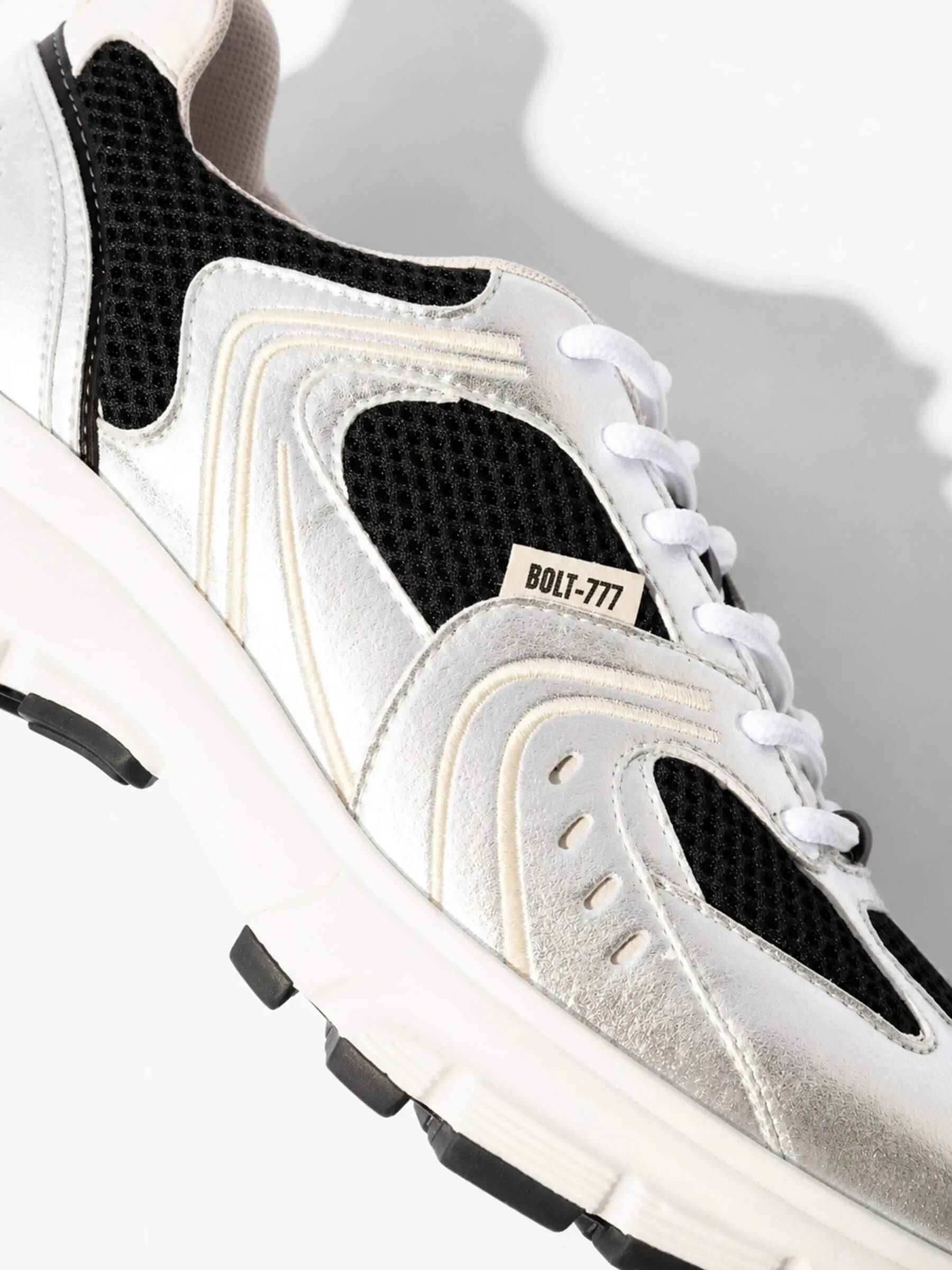 Runner Sneakers Dames Bolt Zwart Zilver 777
