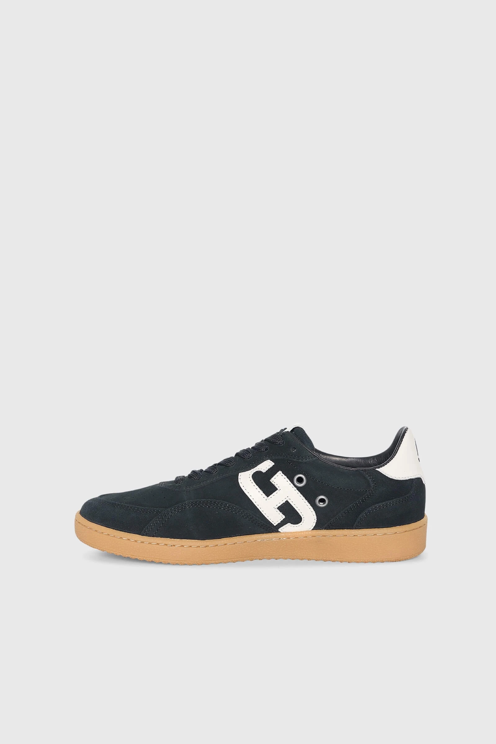Stanley Zwart Suede