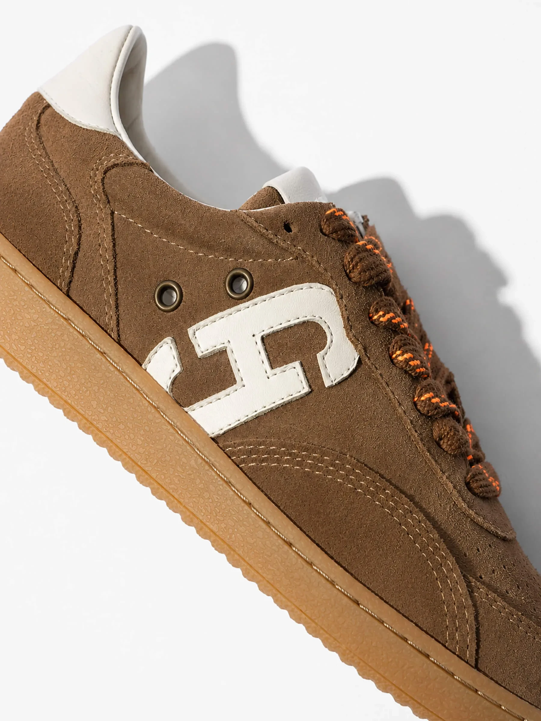 Sneakers Dames Handbal Vintage Stanley Camel