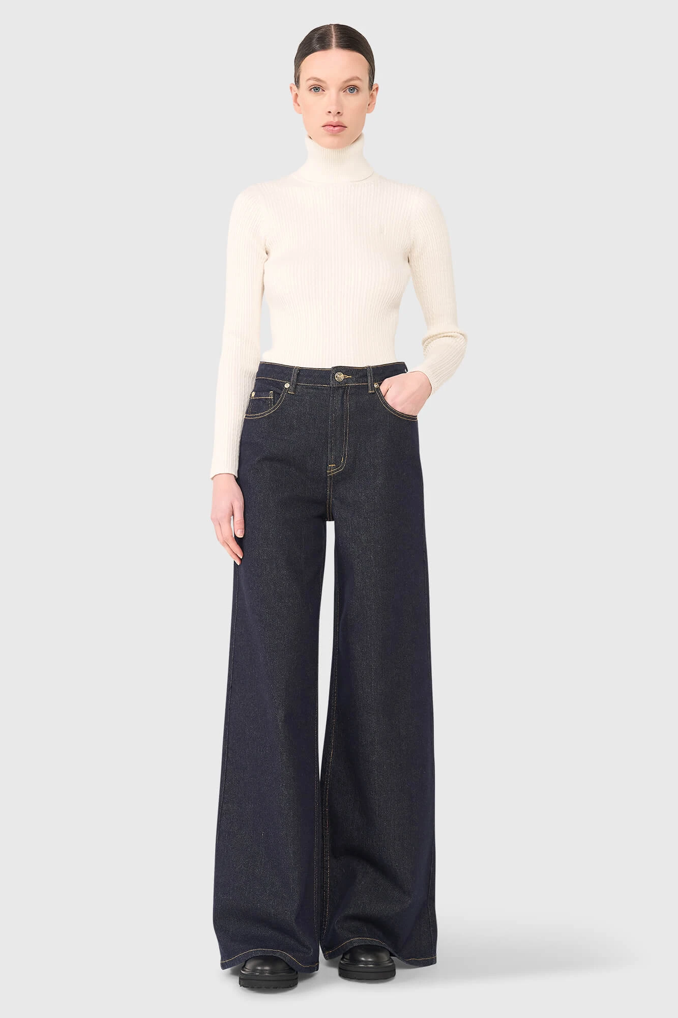 Bowie Off White